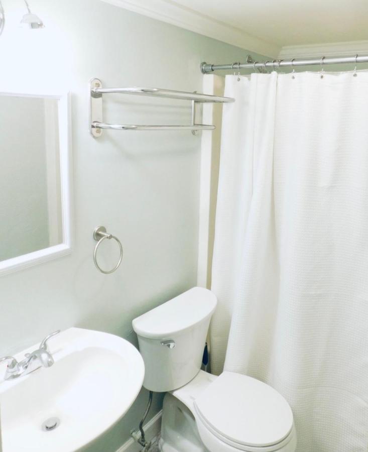 Budget Friendly Condo Perfect For A Romantic Getaway Within Walking Distance To The Beach! Gulf Shores Extérieur photo