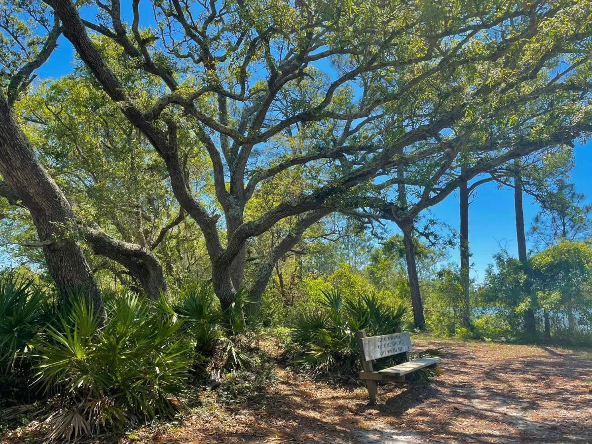 Budget Friendly Condo Perfect For A Romantic Getaway Within Walking Distance To The Beach! Gulf Shores Extérieur photo