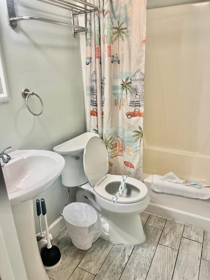Budget Friendly Condo Perfect For A Romantic Getaway Within Walking Distance To The Beach! Gulf Shores Extérieur photo