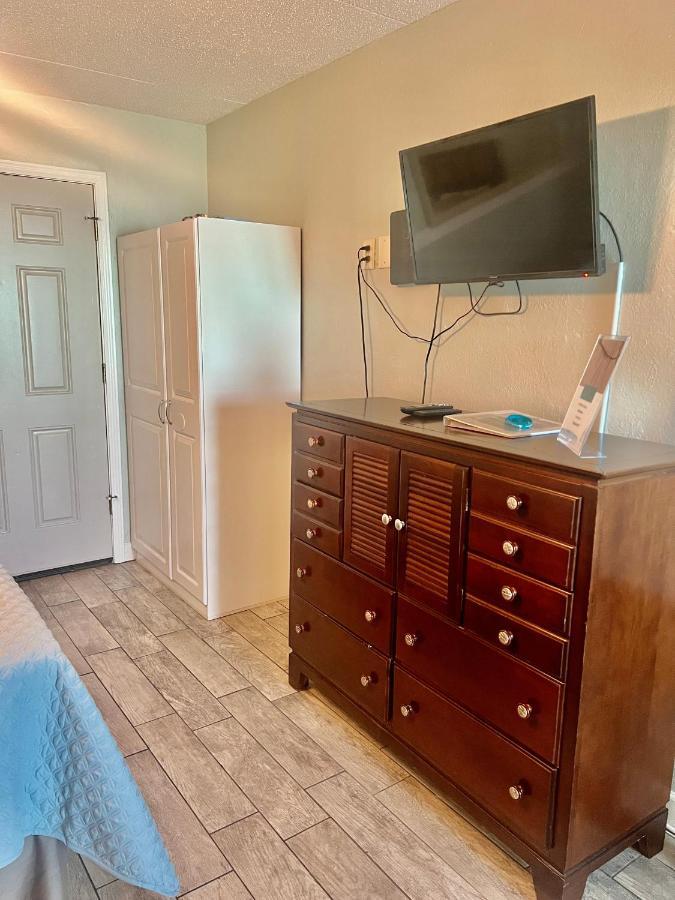 Budget Friendly Condo Perfect For A Romantic Getaway Within Walking Distance To The Beach! Gulf Shores Extérieur photo